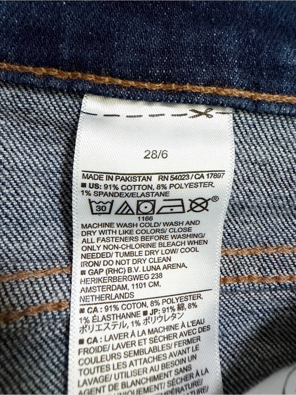 Banana Republic Girlfriend Jeans Dark Wash 6/28 - Picture 8 of 9